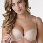 Push-up podprsenka Wonderbra WB008144